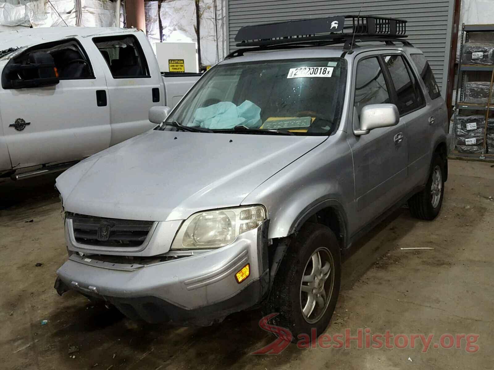 3KPF24AD6KE008367 2001 HONDA CRV