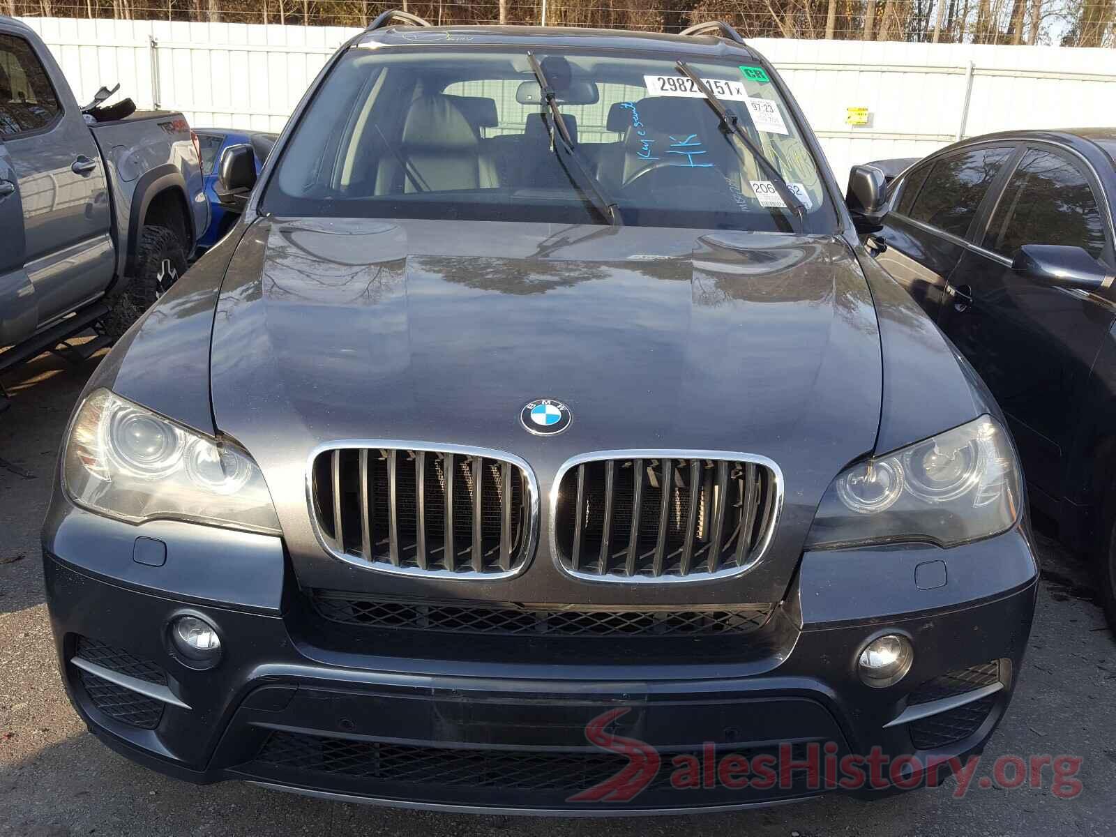 3N1AB7AP7GL677050 2011 BMW X5