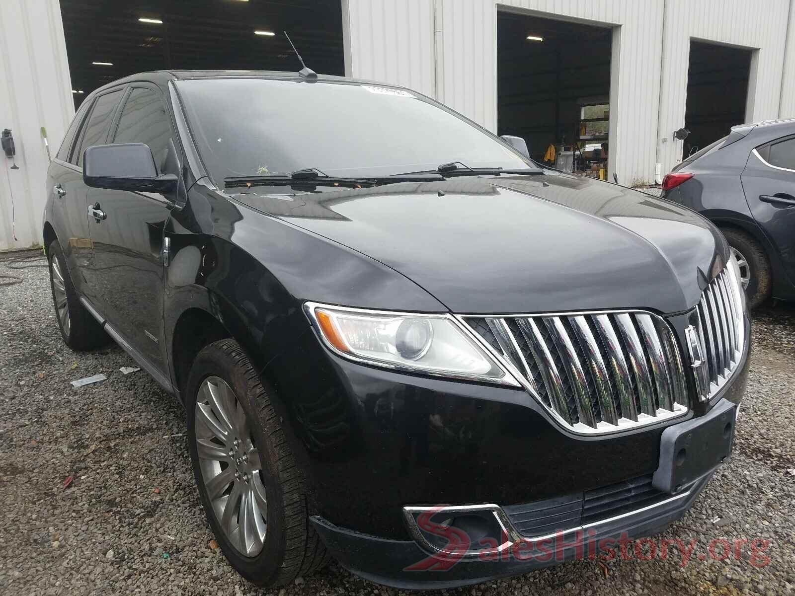 1VWBT7A30GC005867 2011 LINCOLN MKX