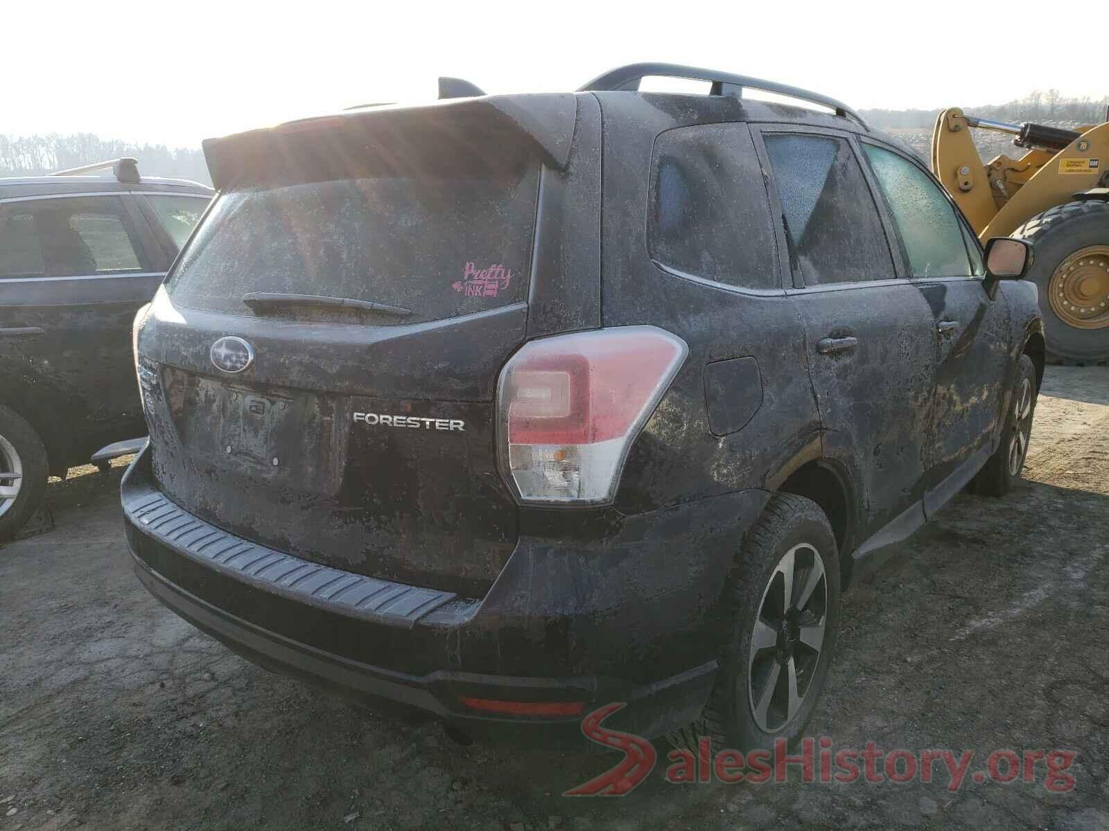 JF2SJAJC7JH543404 2018 SUBARU FORESTER