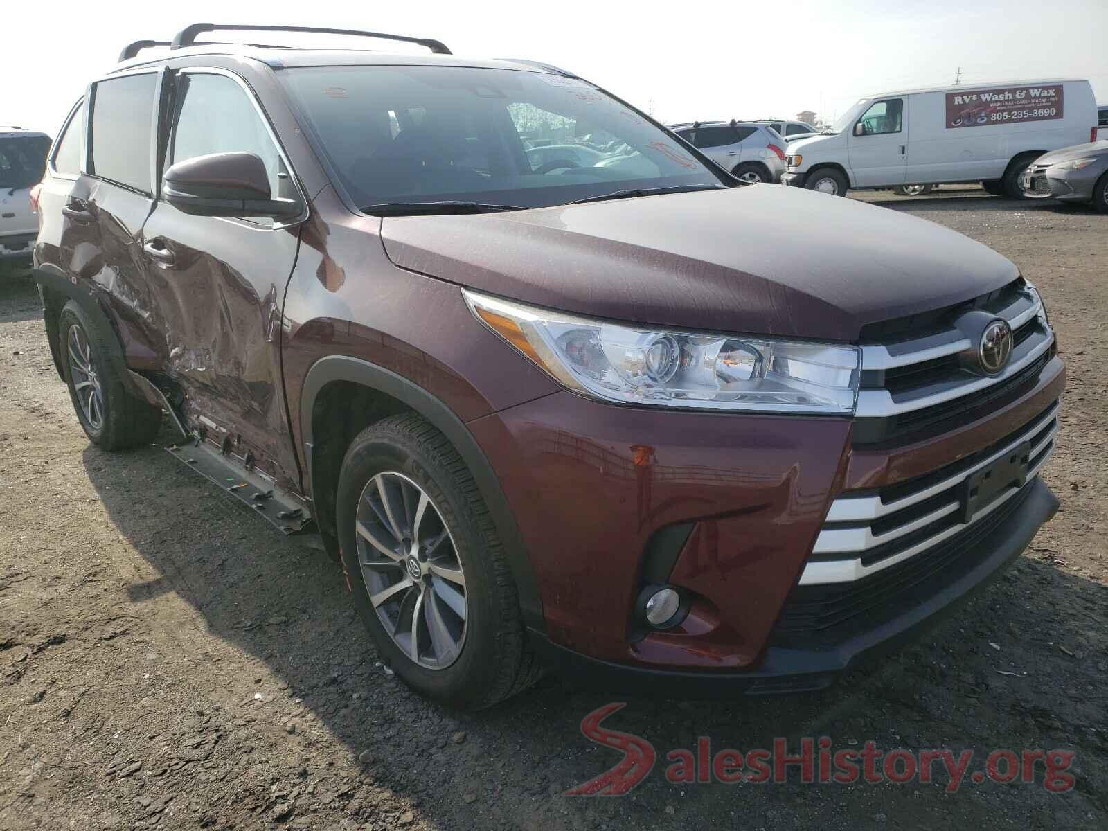 5TDJZRFH5HS443586 2017 TOYOTA HIGHLANDER