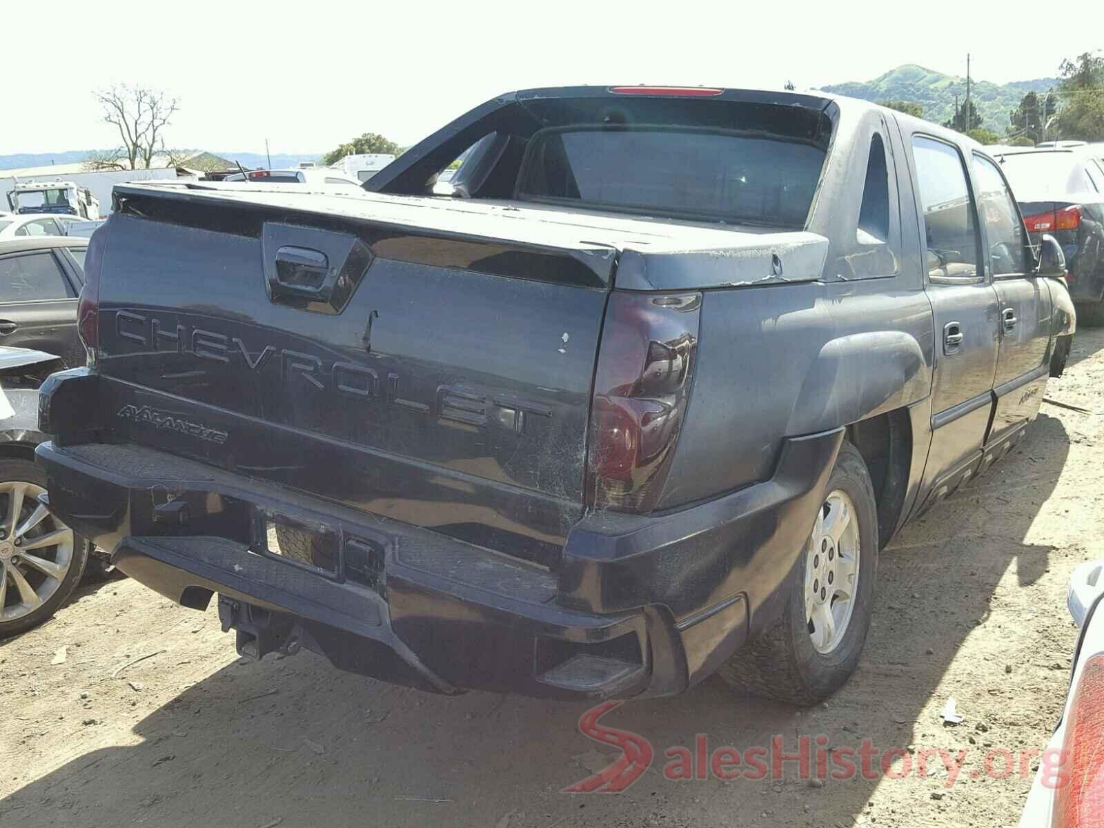 5YFBURHE7JP782211 2004 CHEVROLET AVALANCHE