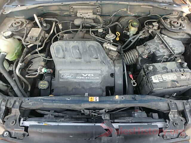 1N6BF0KM8GN808808 2001 FORD ESCAPE