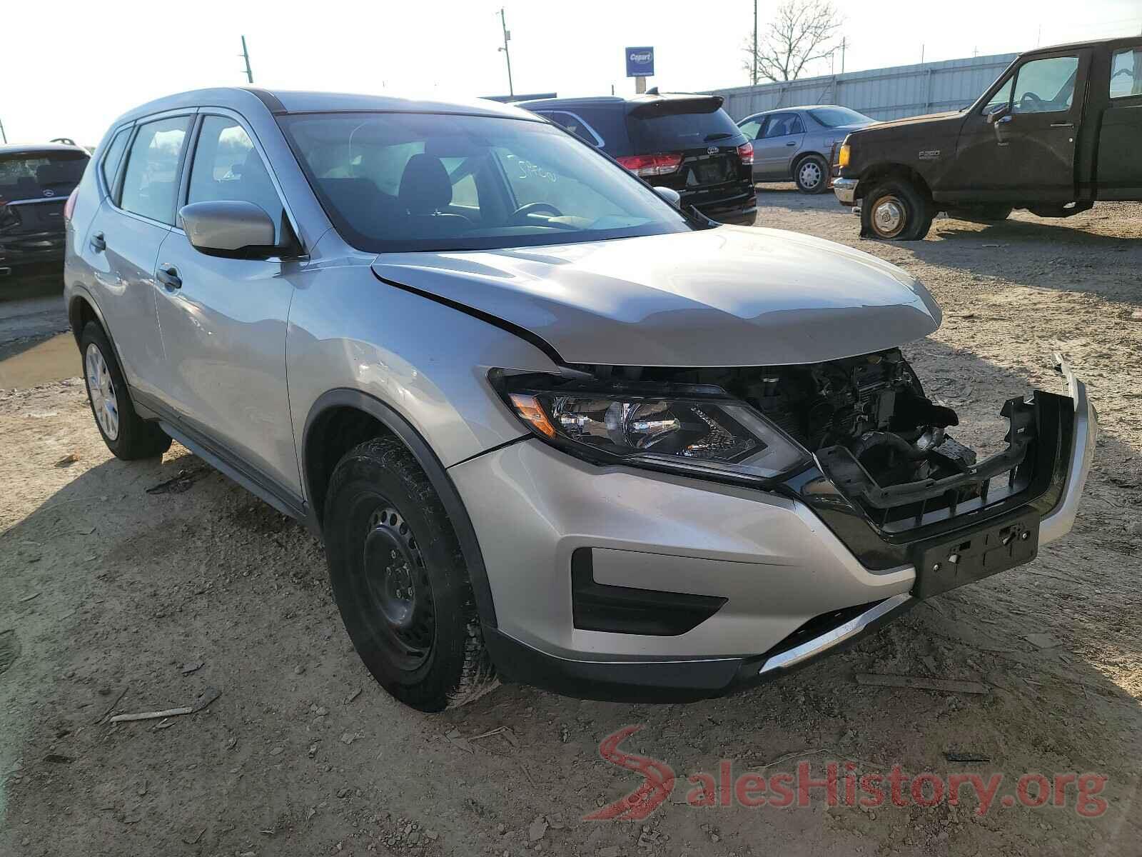 KNMAT2MV5JP522533 2018 NISSAN ROGUE