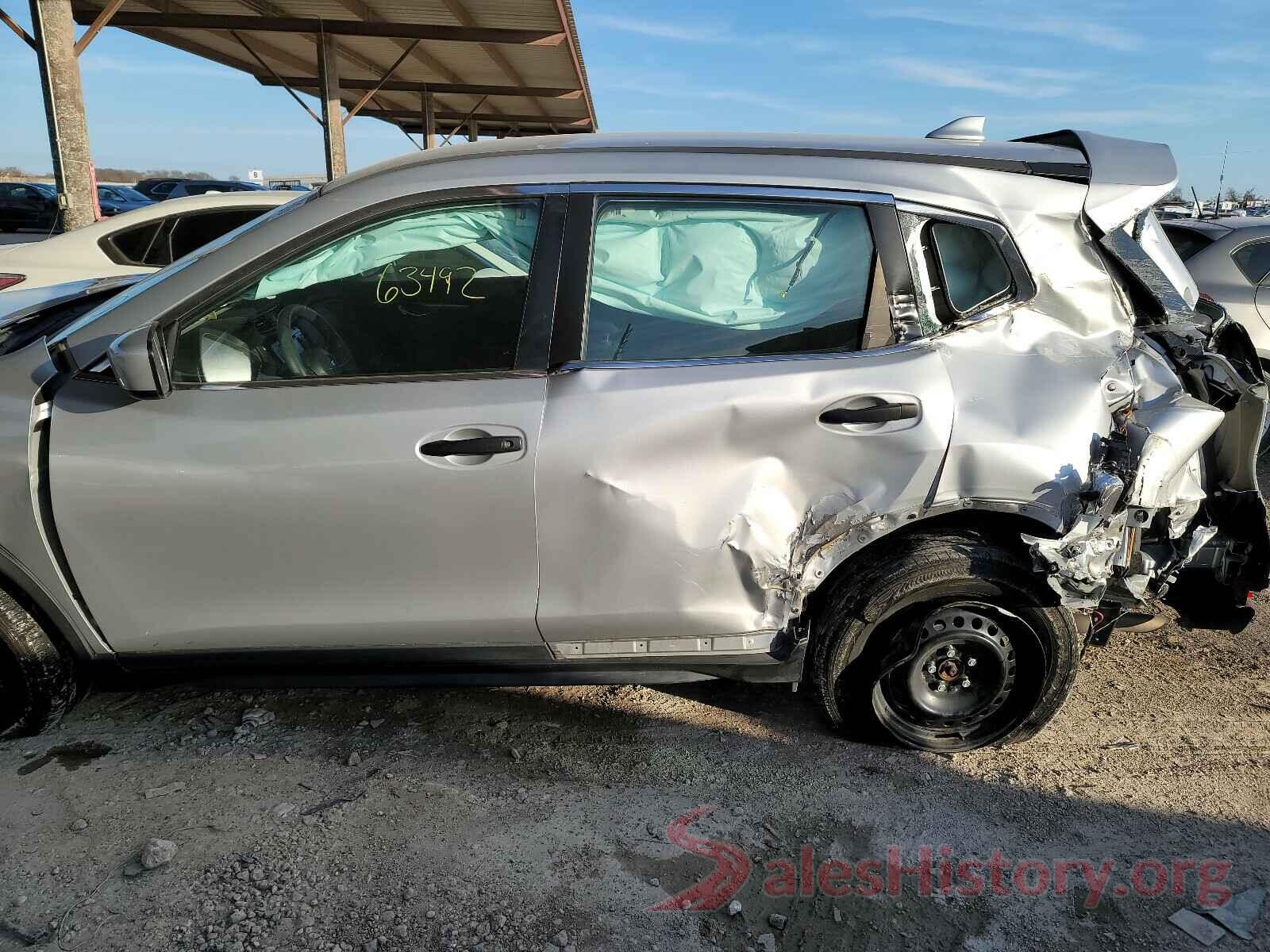 KNMAT2MV5JP522533 2018 NISSAN ROGUE