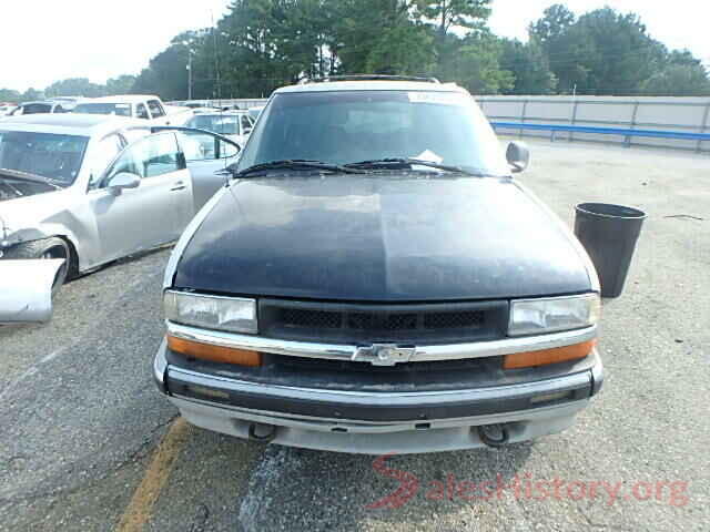 KMHCT4AE3HU251553 1996 CHEVROLET BLAZER