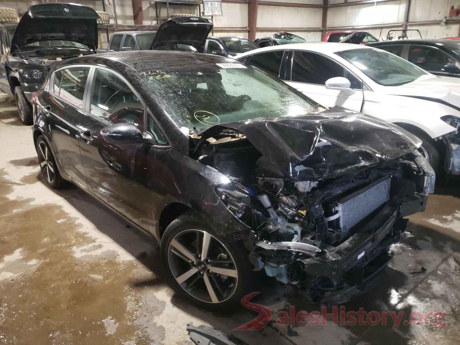 KNAFX5A86H5715934 2017 KIA FORTE