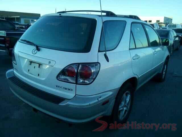 5N1AZ2BJ6LN104104 2001 LEXUS RX300