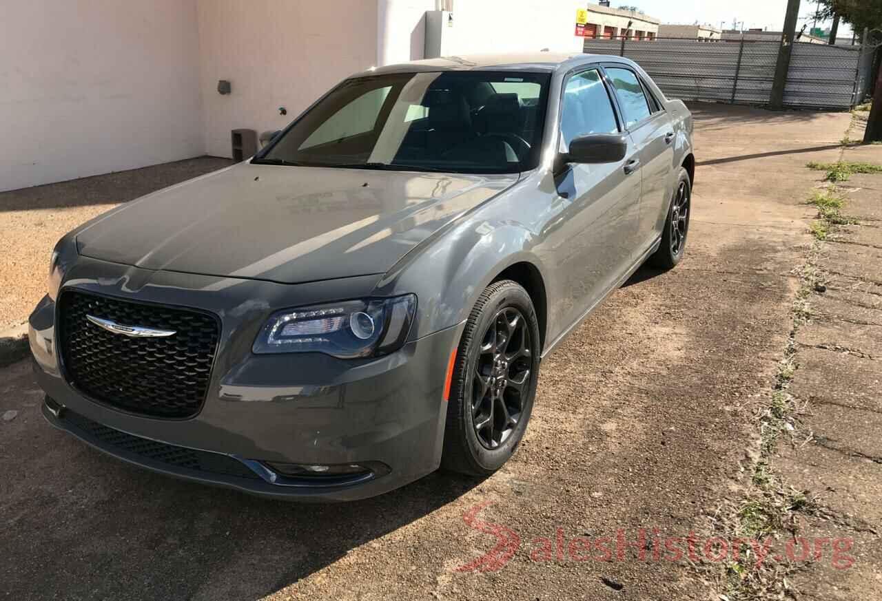 5TFUY5F13KX778438 2019 CHRYSLER 300