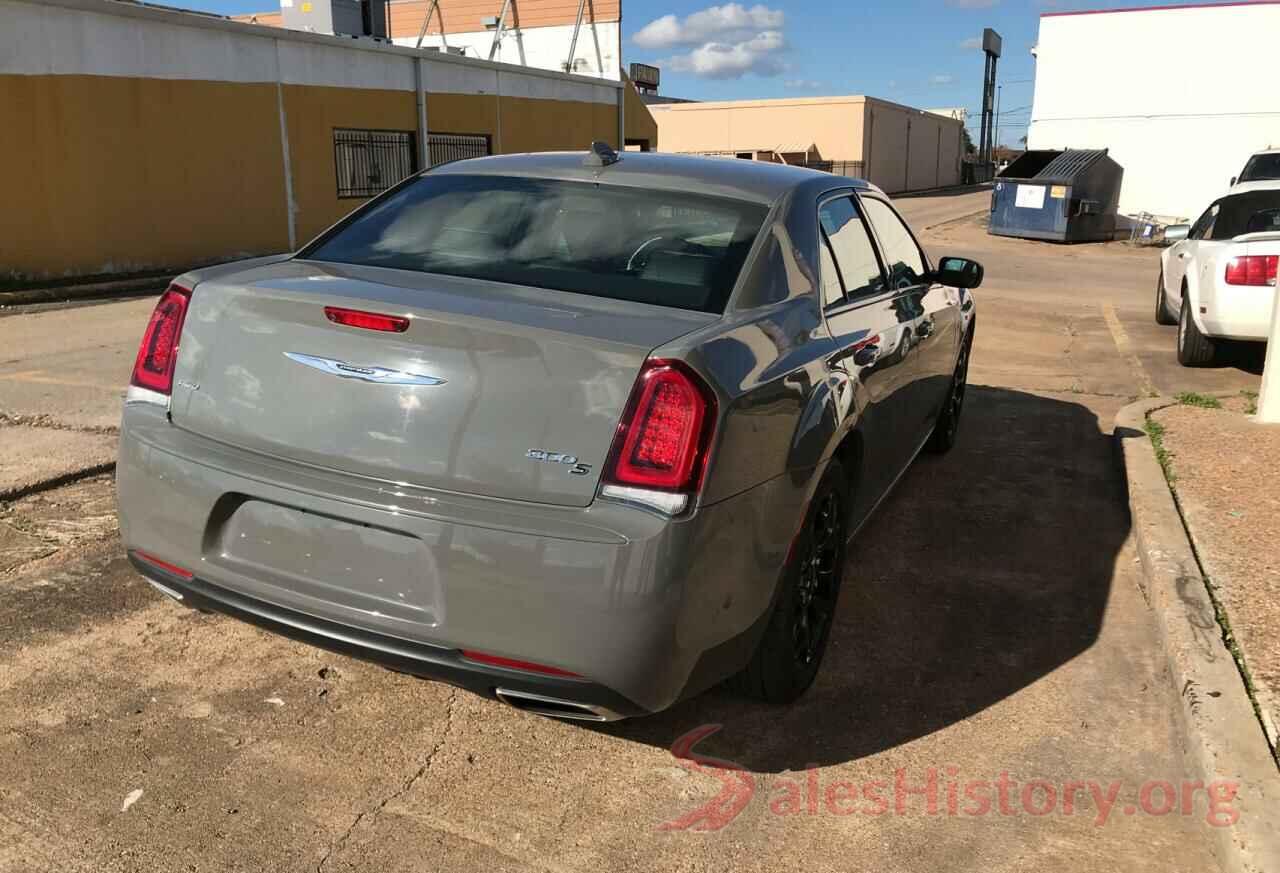 5TFUY5F13KX778438 2019 CHRYSLER 300