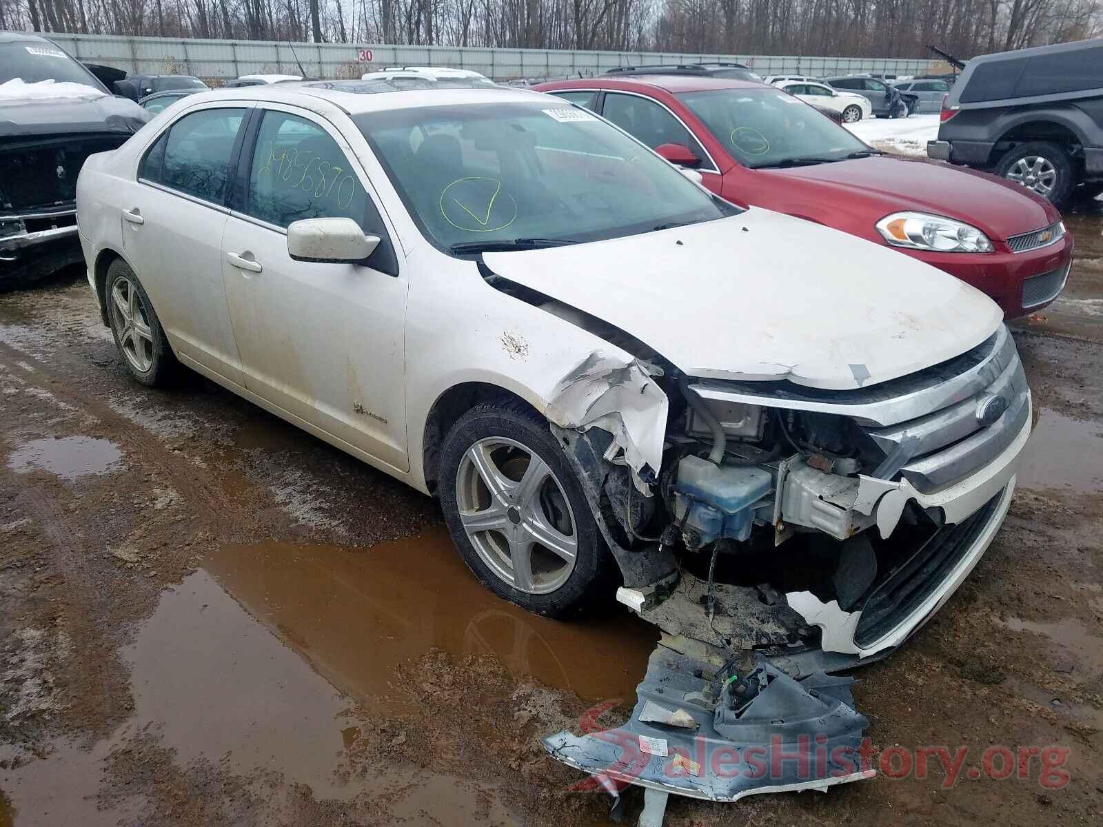 3N1CP5CU5KL501818 2010 FORD FUSION