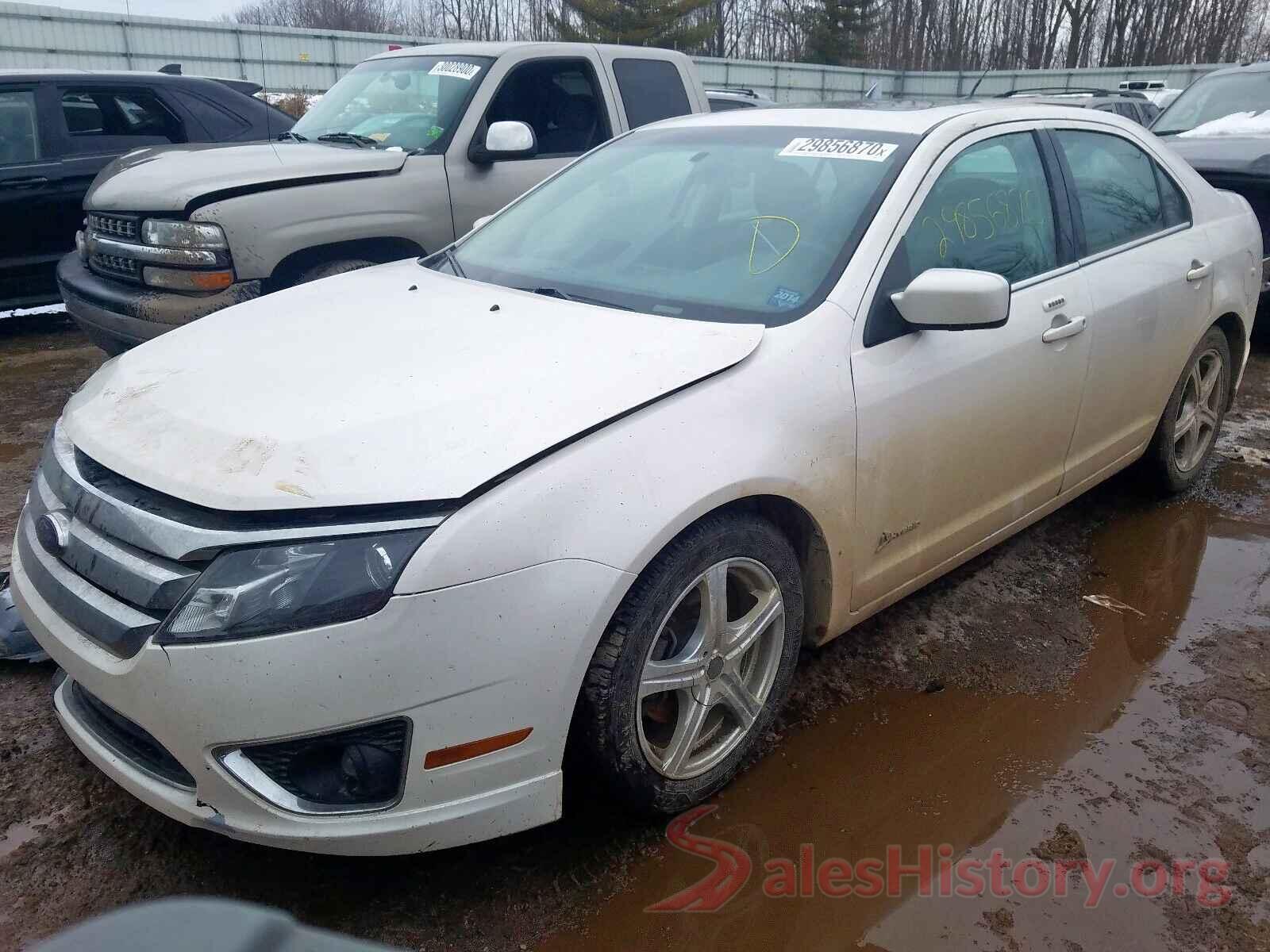 3N1CP5CU5KL501818 2010 FORD FUSION