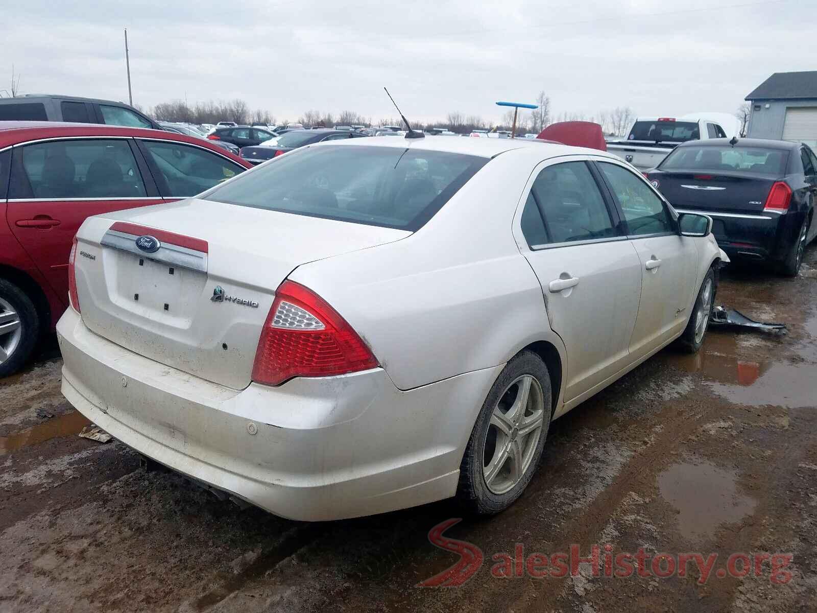 3N1CP5CU5KL501818 2010 FORD FUSION