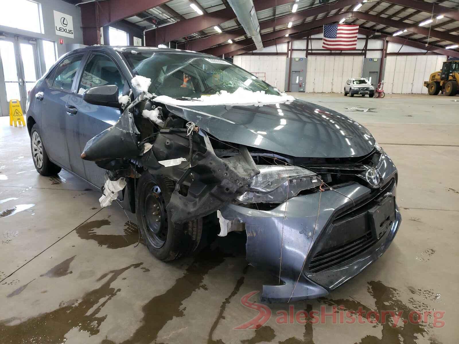 2T1BURHE4JC055205 2018 TOYOTA COROLLA