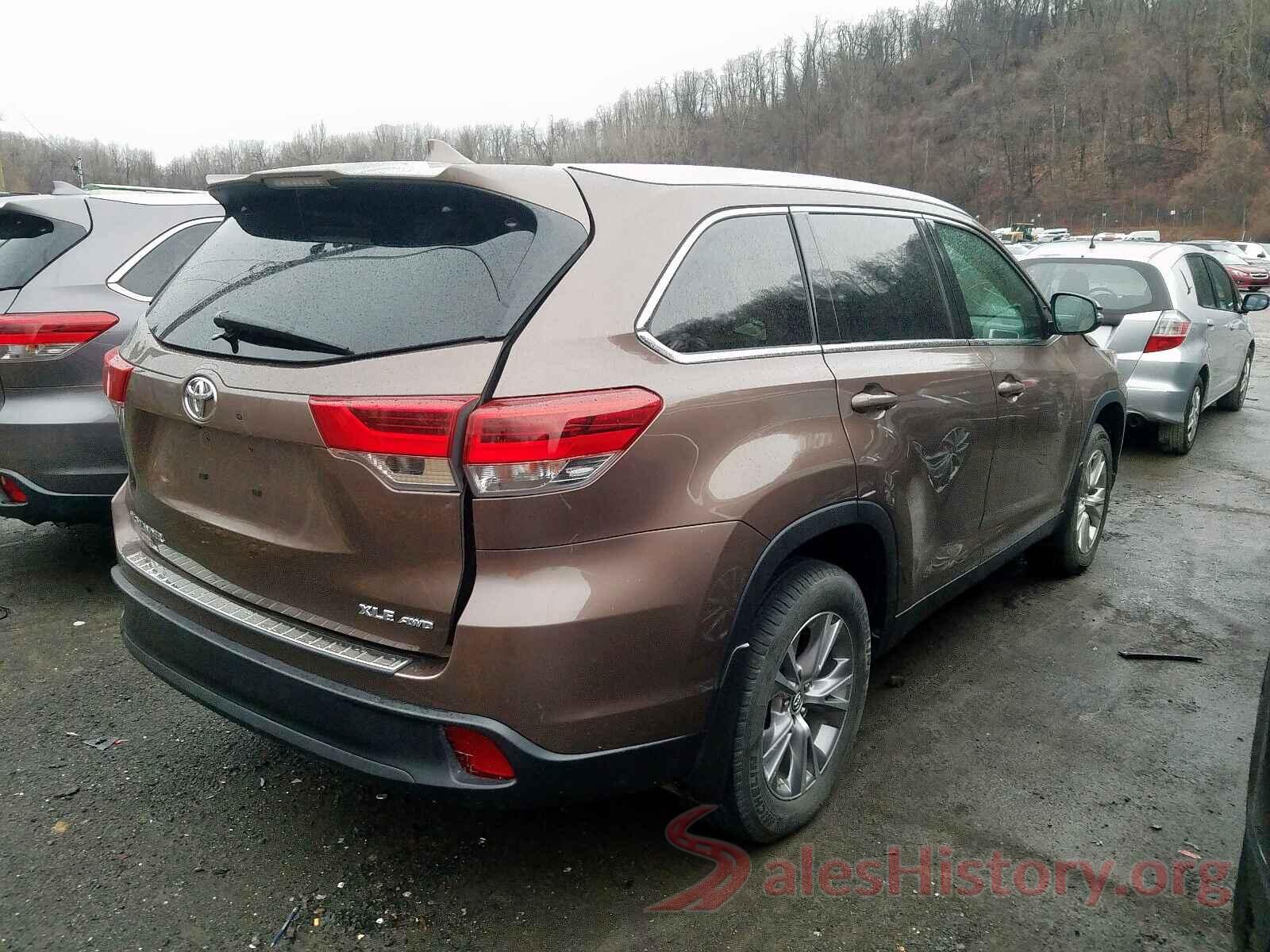 JTMH1RFV6KD007120 2019 TOYOTA HIGHLANDER