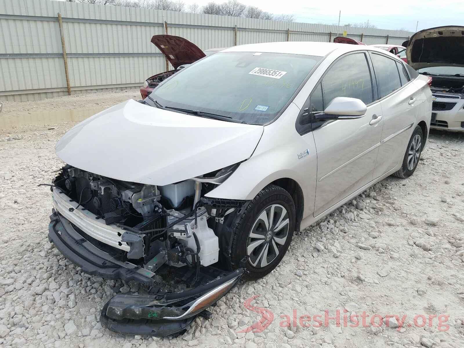 JTDKARFP0J3074436 2018 TOYOTA PRIUS