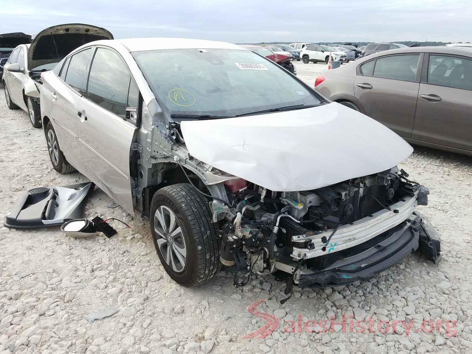 JTDKARFP0J3074436 2018 TOYOTA PRIUS