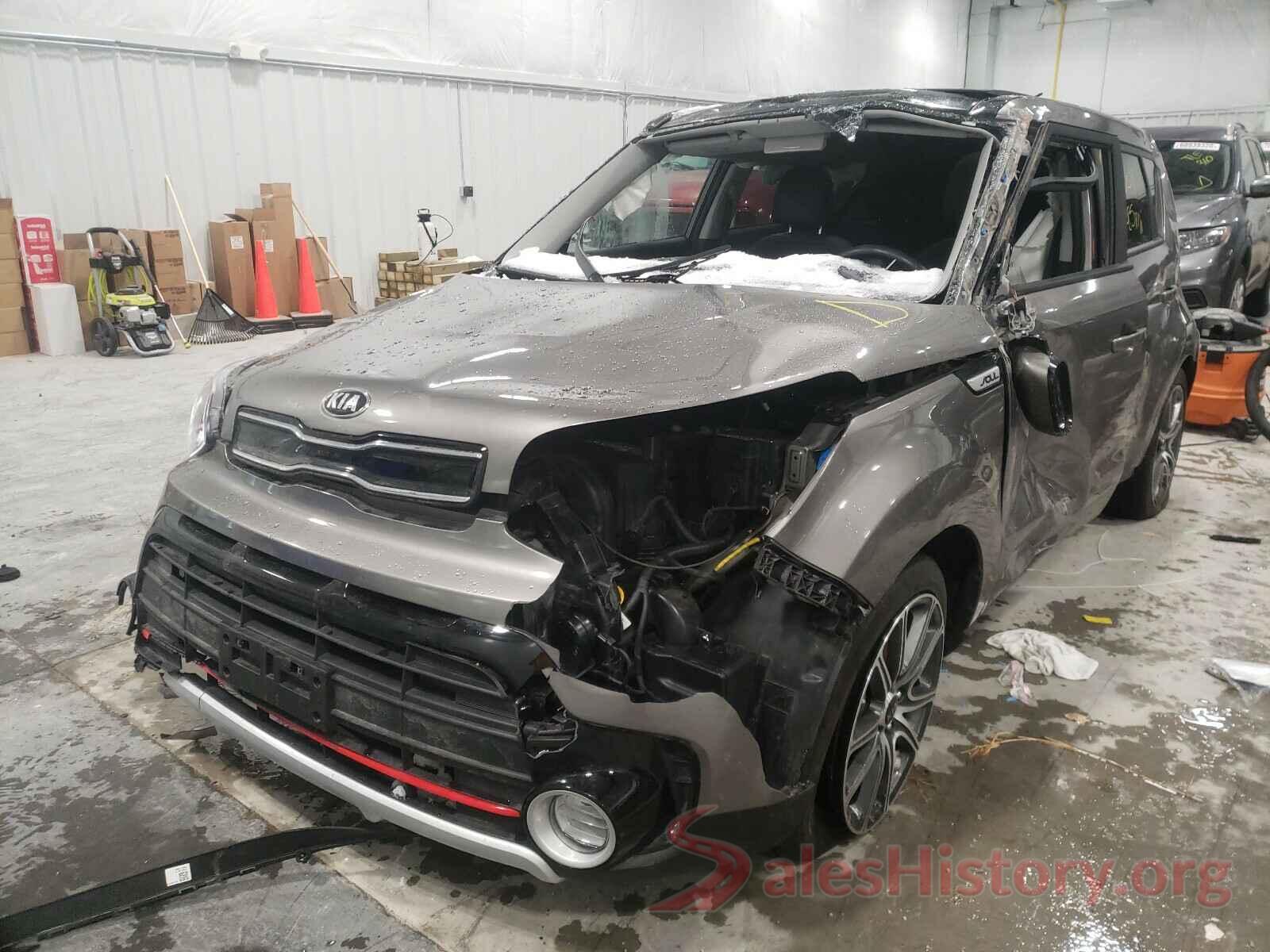 KNDJX3AA1J7529765 2018 KIA SOUL