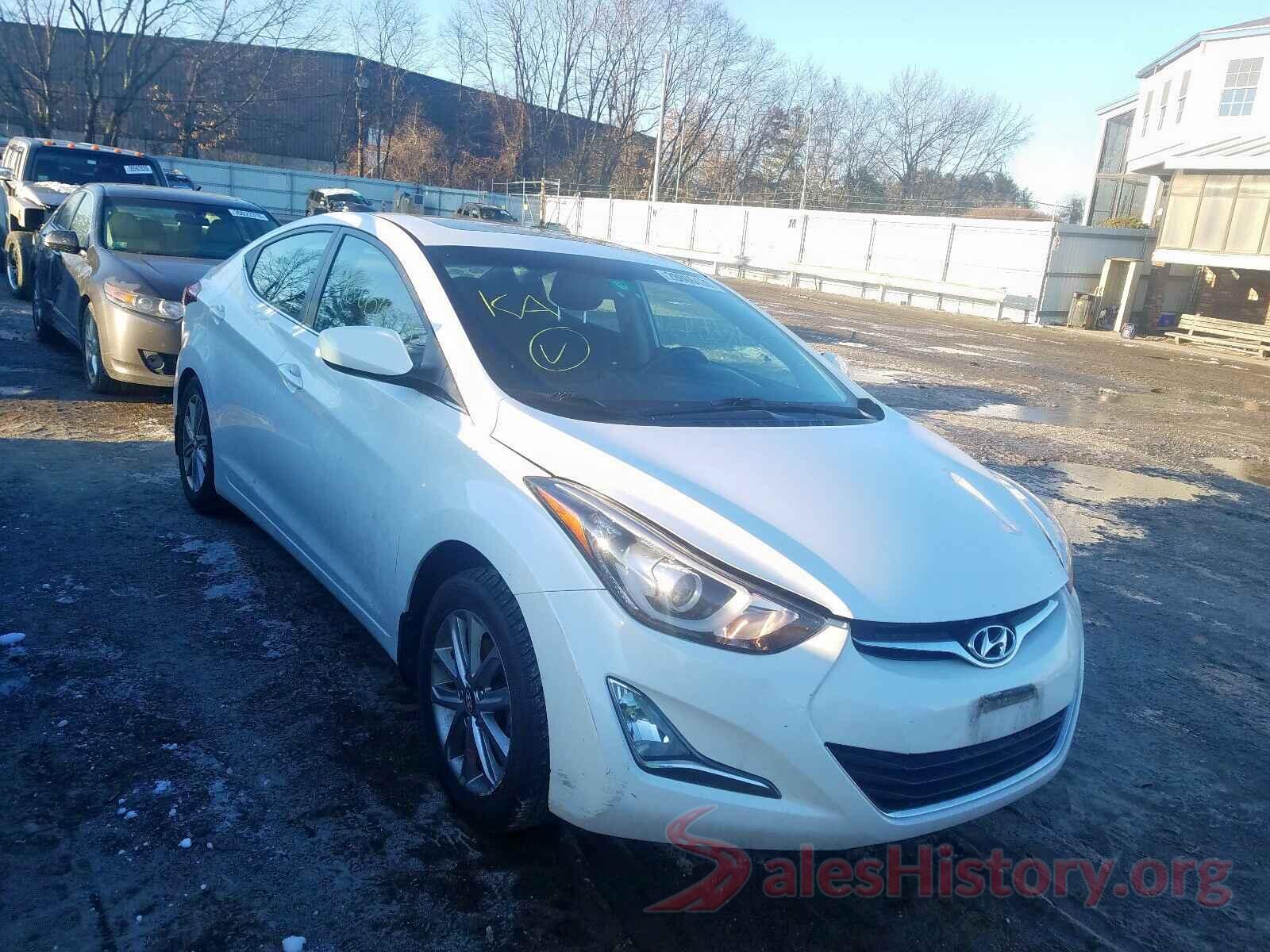 JF2GTACC8J8329017 2015 HYUNDAI ELANTRA