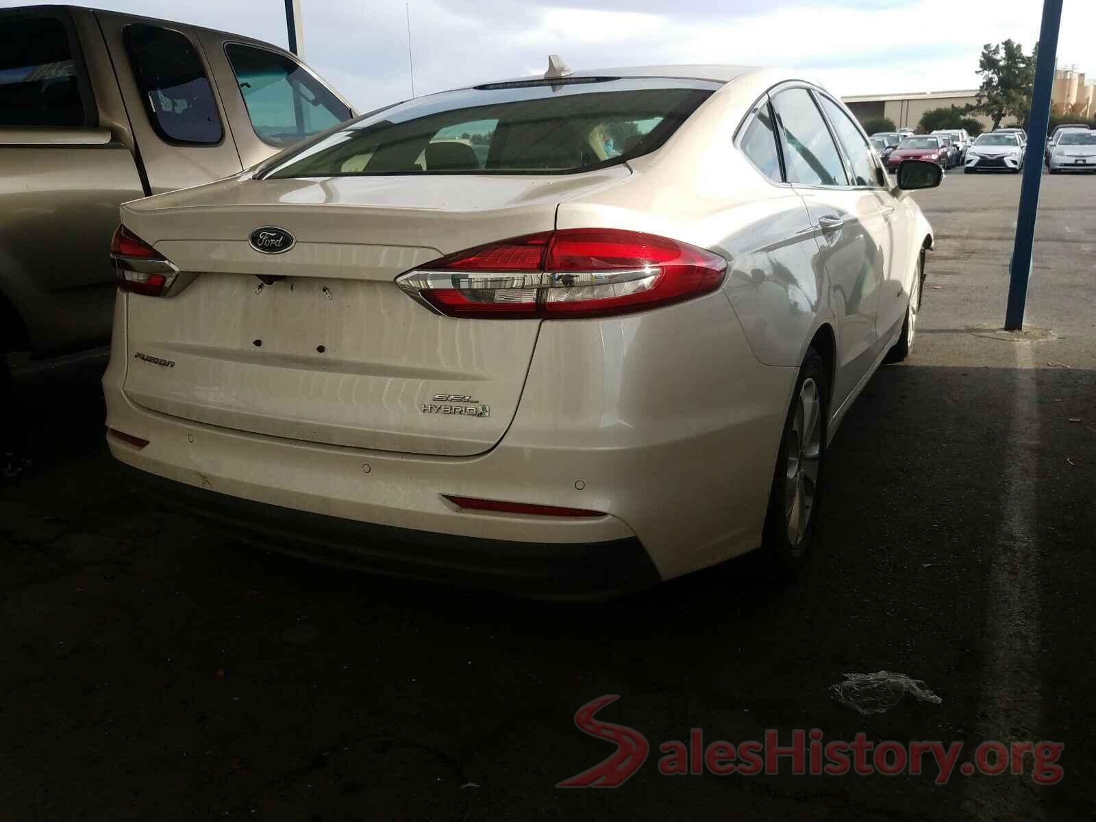 3FA6P0MU1KR221229 2019 FORD FUSION