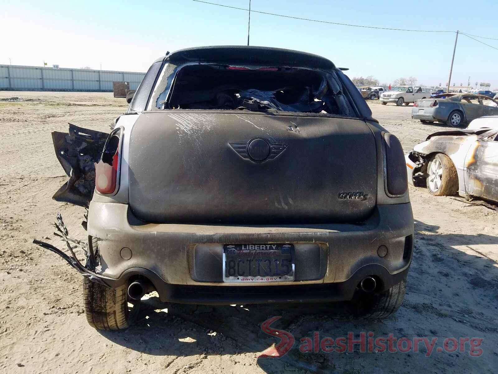 4T1B11HK0JU622444 2012 MINI COOPER