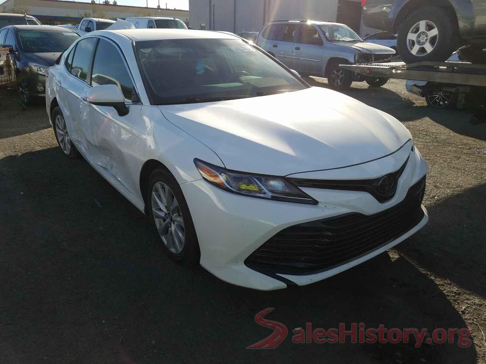 4T1B11HK4KU765687 2019 TOYOTA CAMRY