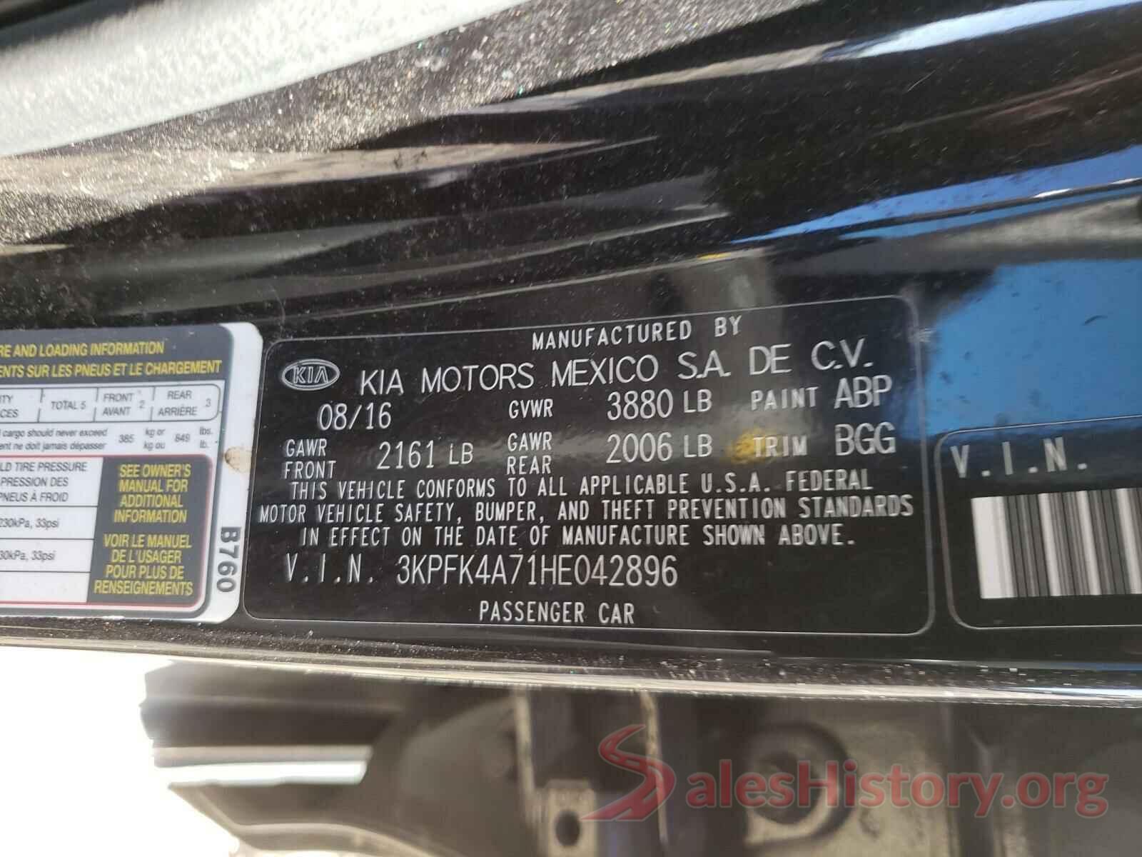 3KPFK4A71HE042896 2017 KIA FORTE