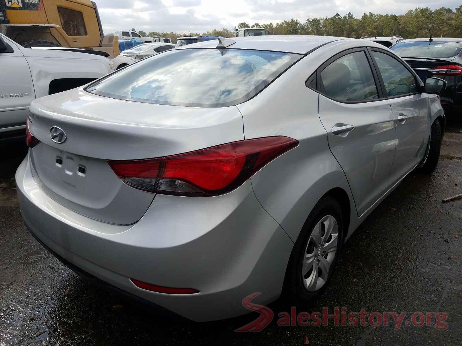 5NPDH4AE6GH753993 2016 HYUNDAI ELANTRA