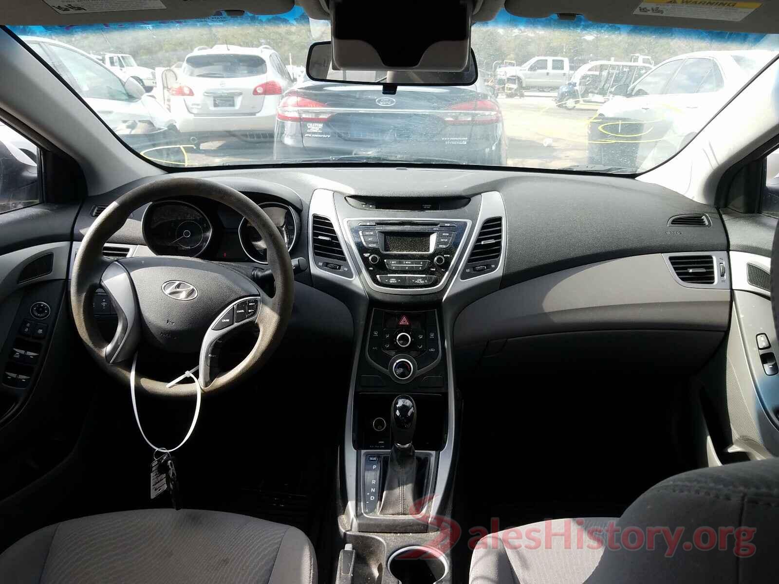 5NPDH4AE6GH753993 2016 HYUNDAI ELANTRA