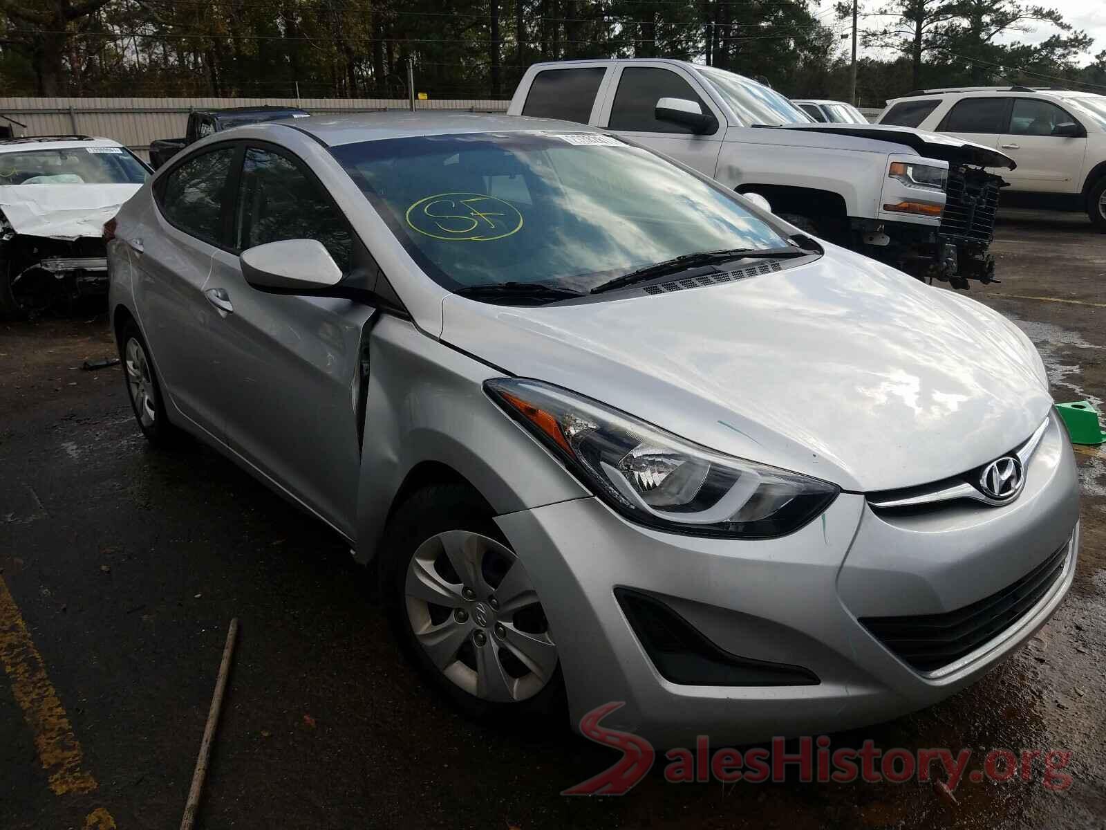 5NPDH4AE6GH753993 2016 HYUNDAI ELANTRA