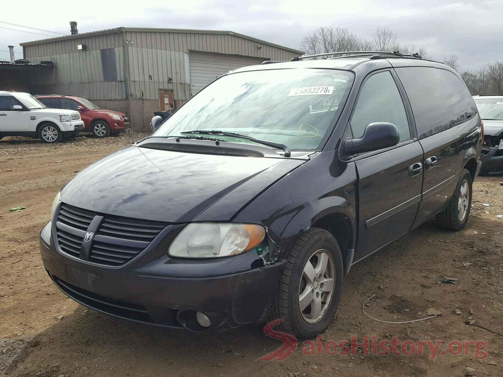 1C4PJLCB7JD588239 2005 DODGE CARAVAN