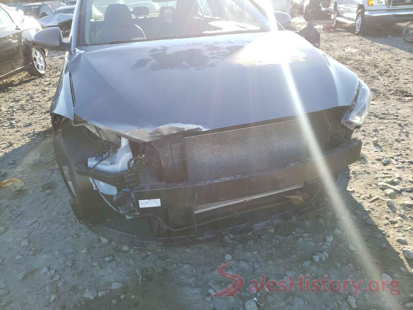 5NPD84LF7JH333284 2018 HYUNDAI ELANTRA