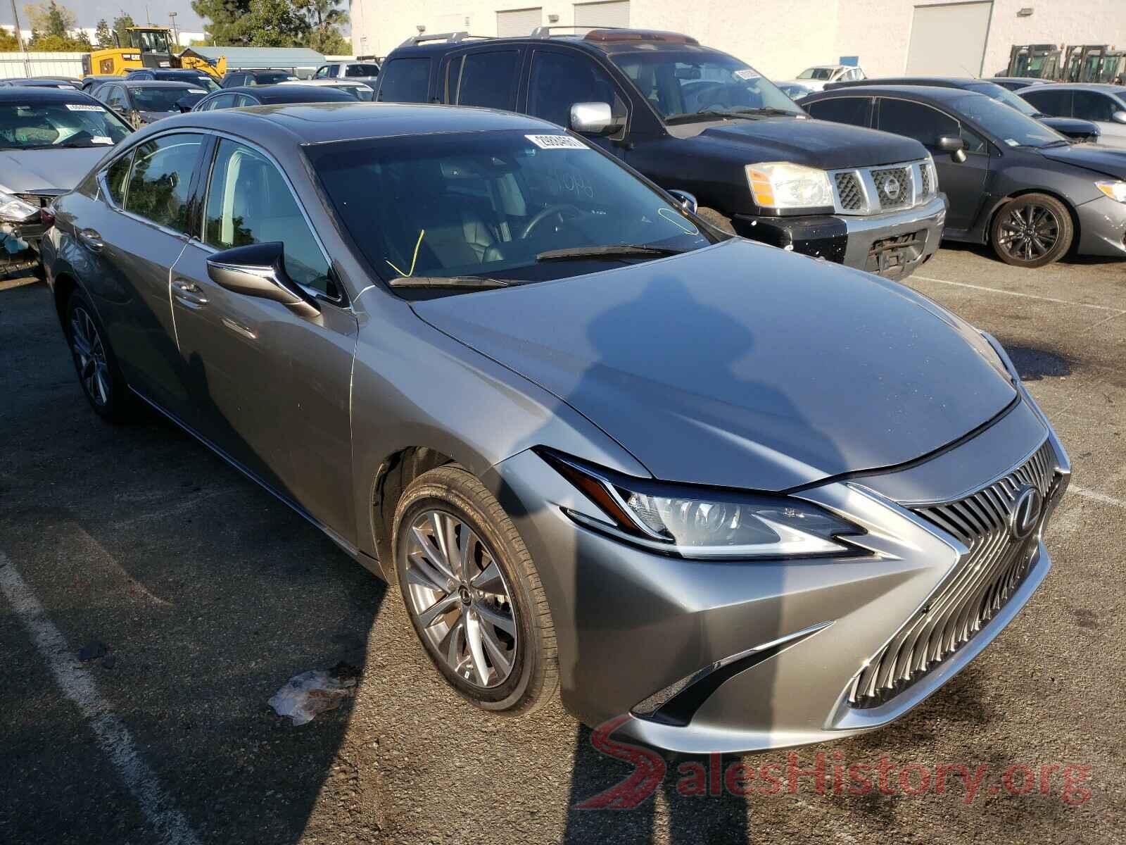 58ABZ1B1XKU026826 2019 LEXUS ES350