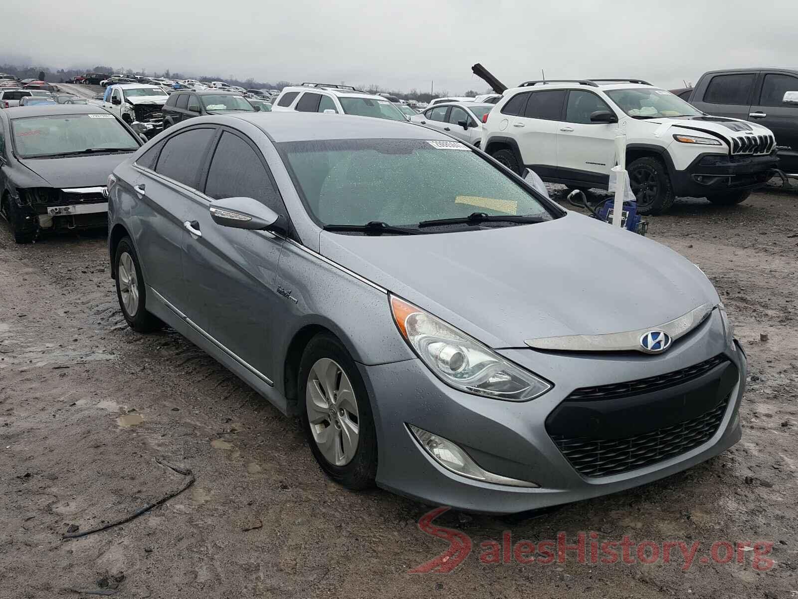 2T1BURHE6JC039040 2015 HYUNDAI SONATA