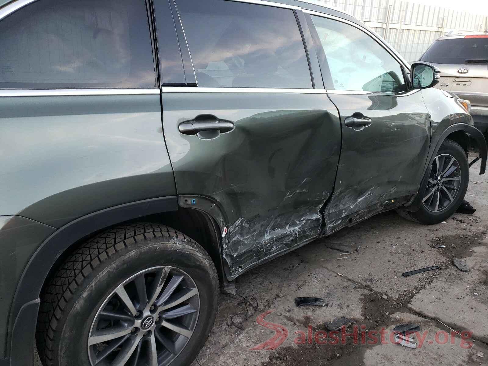 5TDJZRFH9HS412180 2017 TOYOTA HIGHLANDER