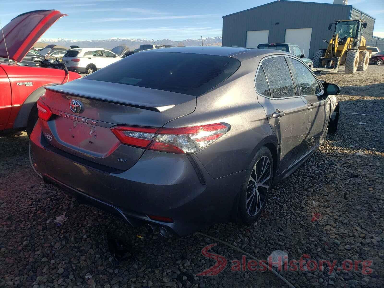 4T1B11HKXJU146414 2018 TOYOTA CAMRY