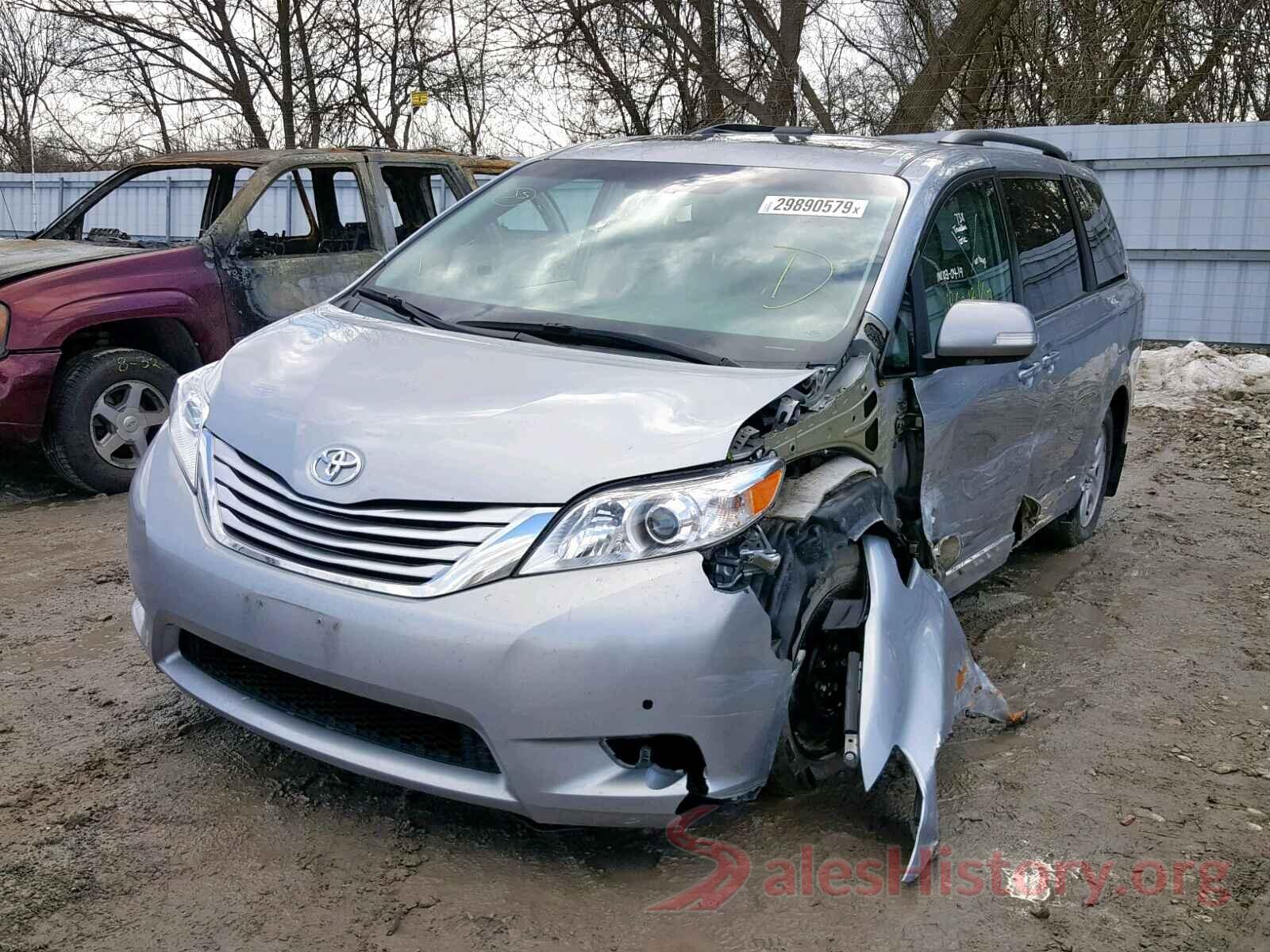 3VWB67AJ1HM297292 2014 TOYOTA SIENNA XLE