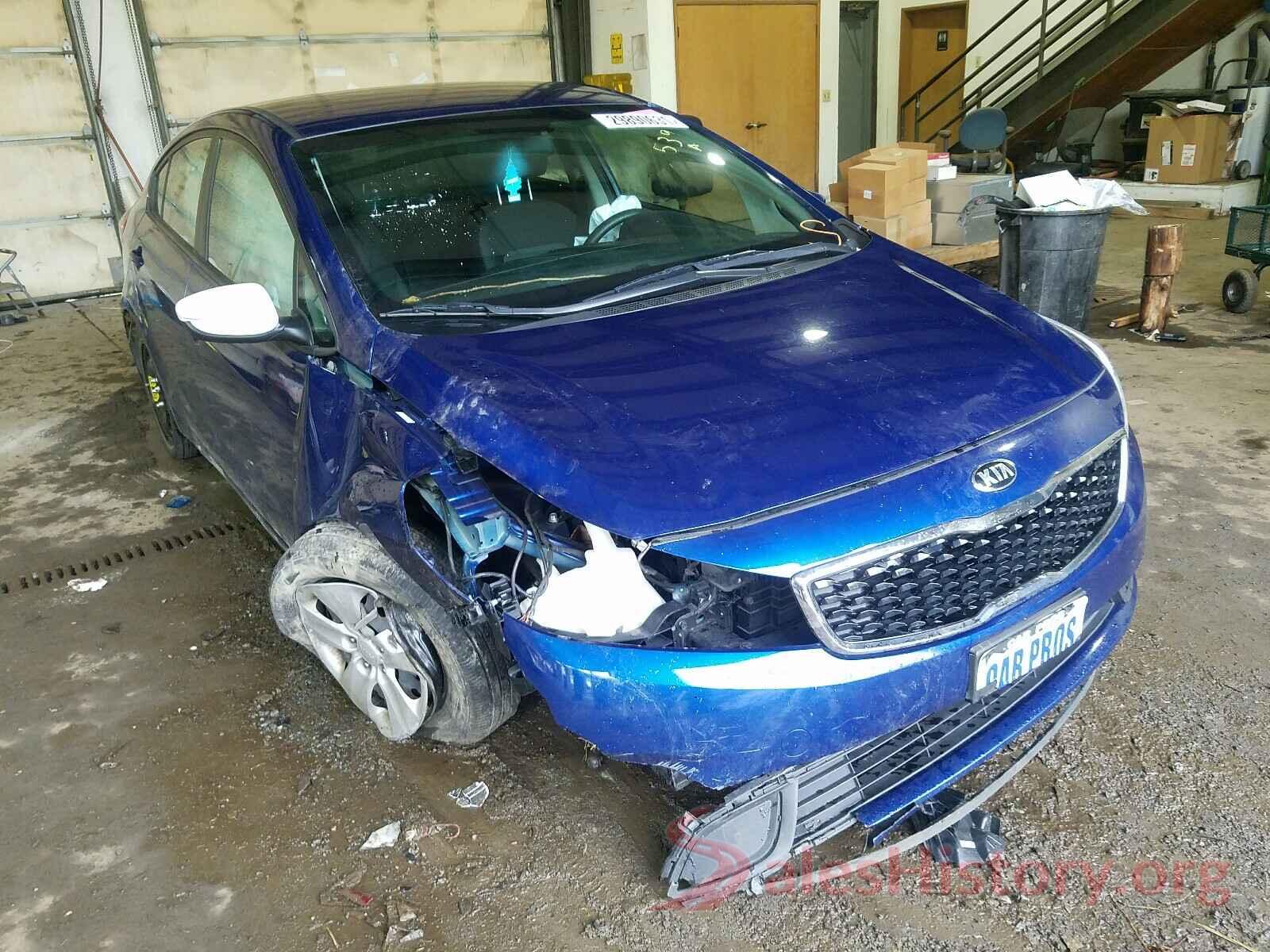 3KPFL4A77JE194958 2018 KIA FORTE