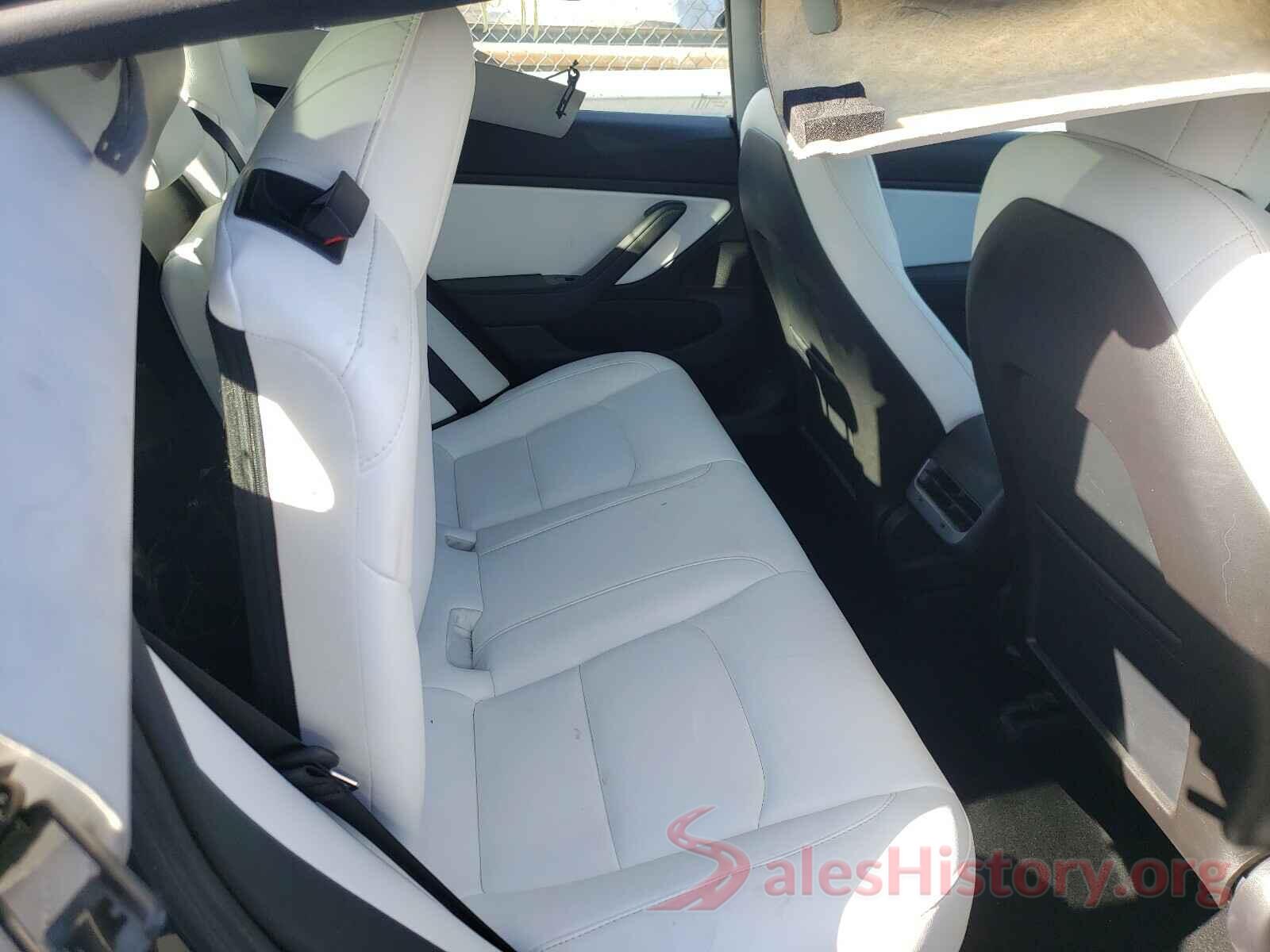 5YJ3E1EBXJF081770 2018 TESLA MODEL 3