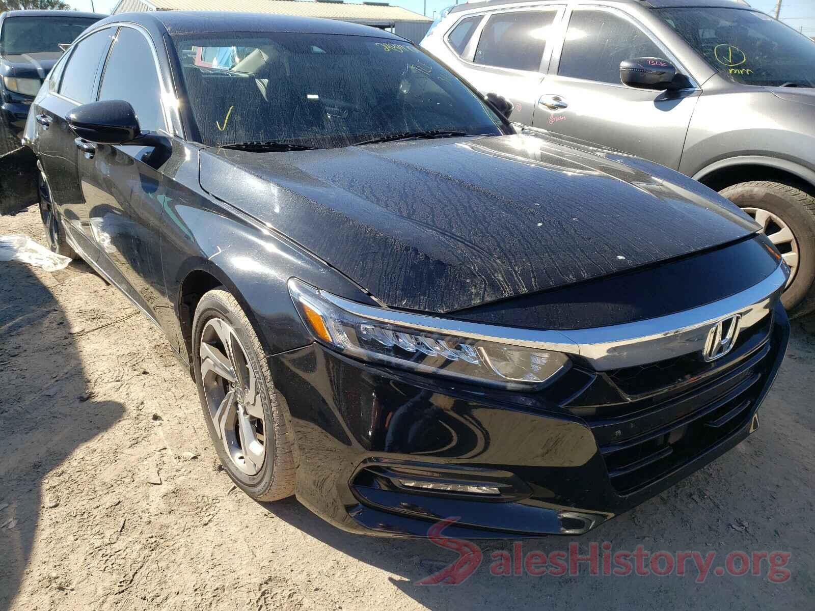 1HGCV1F50JA055455 2018 HONDA ACCORD