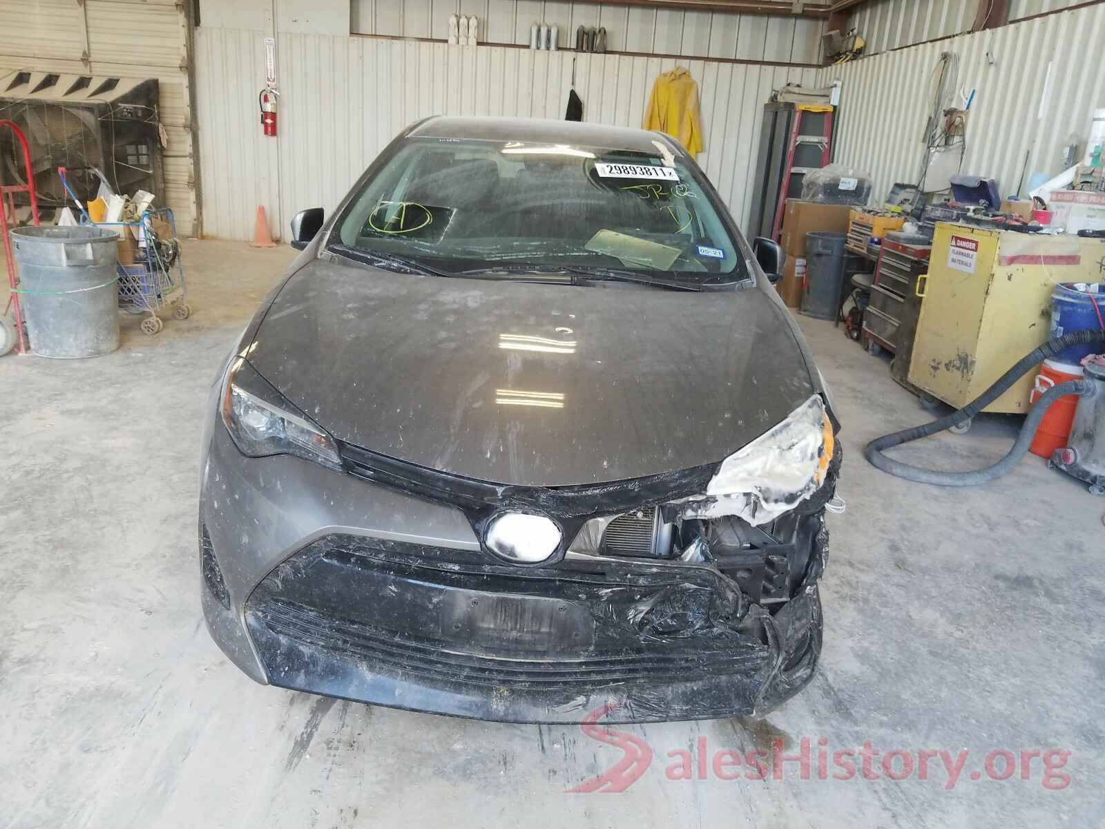 5YFBURHE5JP821863 2018 TOYOTA COROLLA