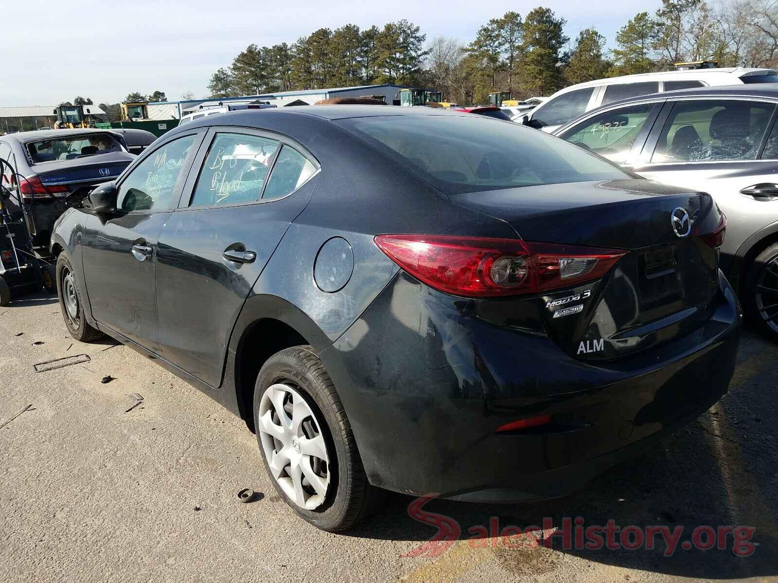 3MZBN1U79JM215881 2018 MAZDA 3