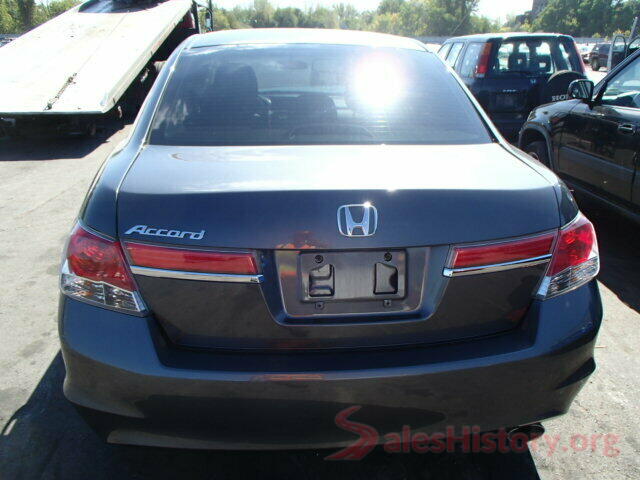 1HGCR2F33GA066709 2011 HONDA ACCORD