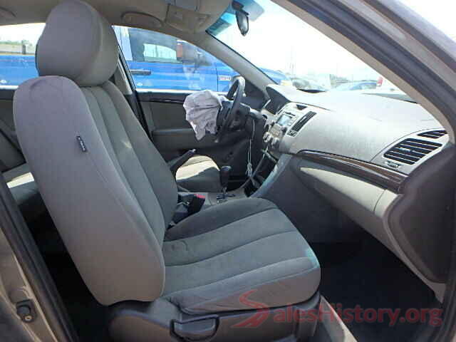 1V2LR2CA4JC588891 2009 HYUNDAI SONATA