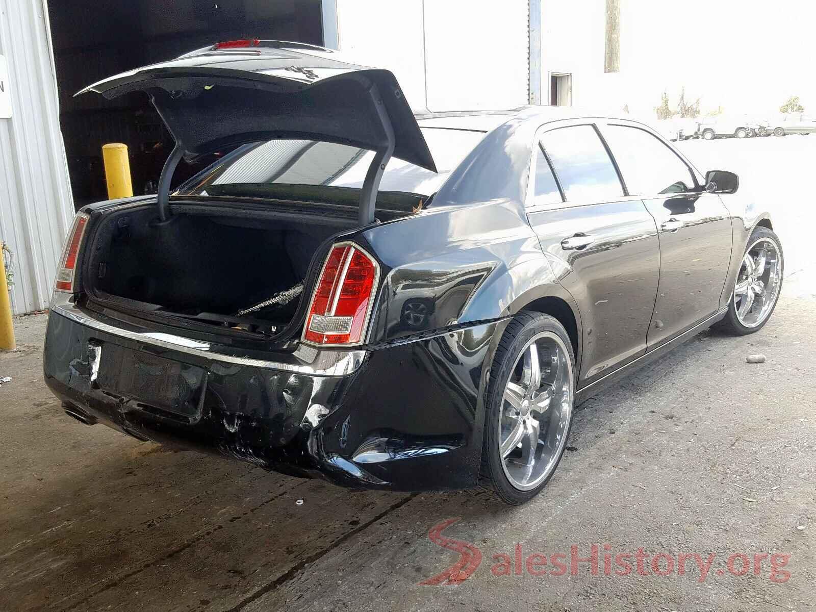 KMHD74LFXLU061546 2013 CHRYSLER 300