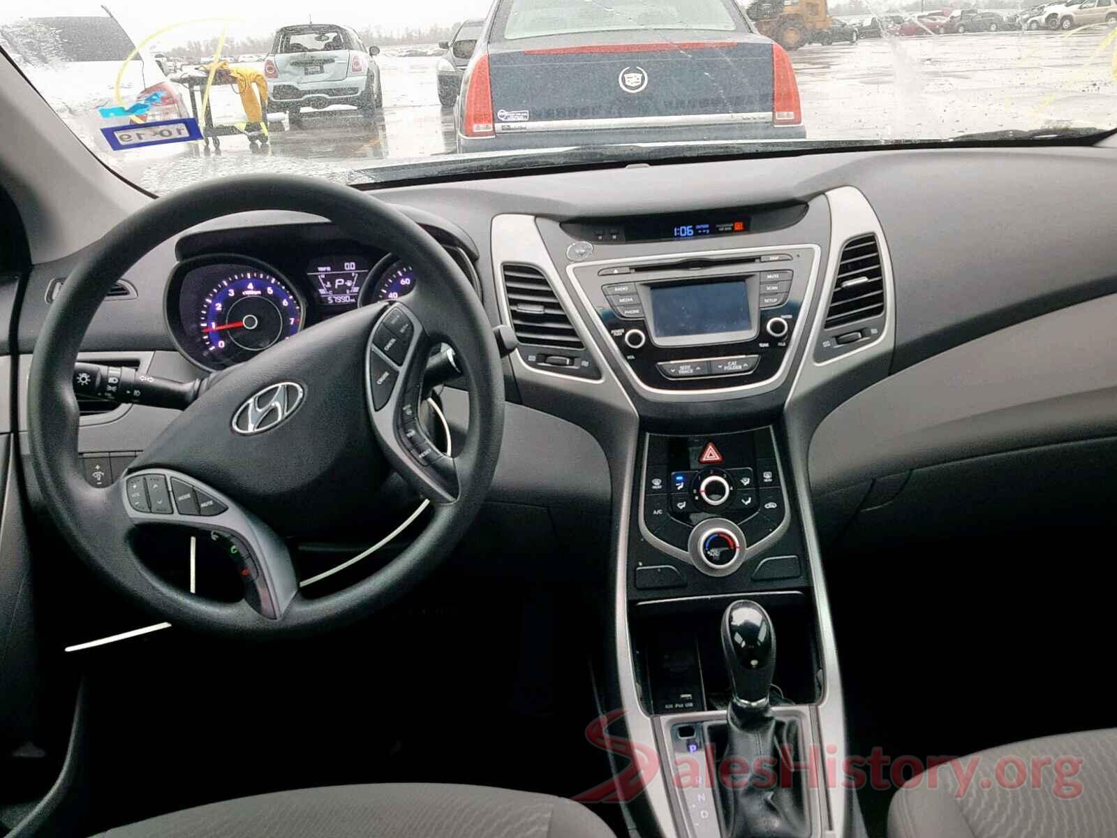 5NPDH4AE4FH620373 2015 HYUNDAI ELANTRA