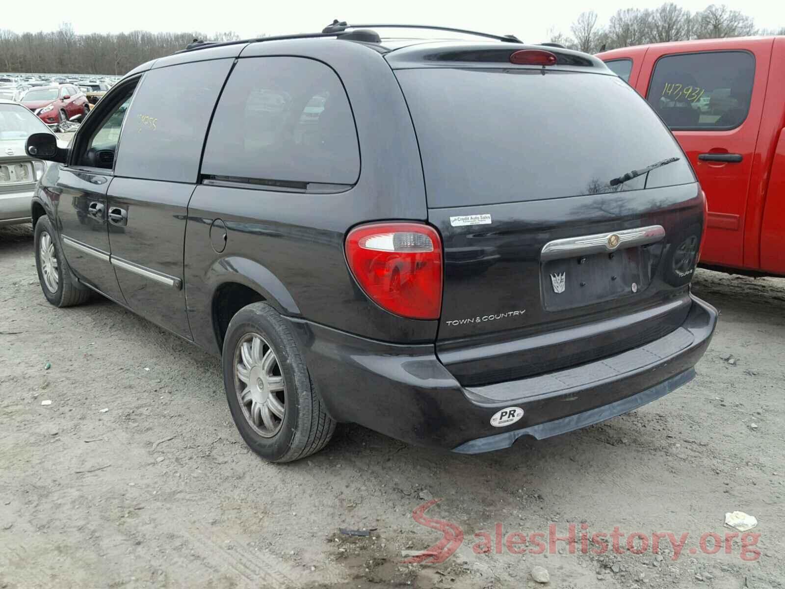 5XXGT4L33GG101058 2005 CHRYSLER MINIVAN