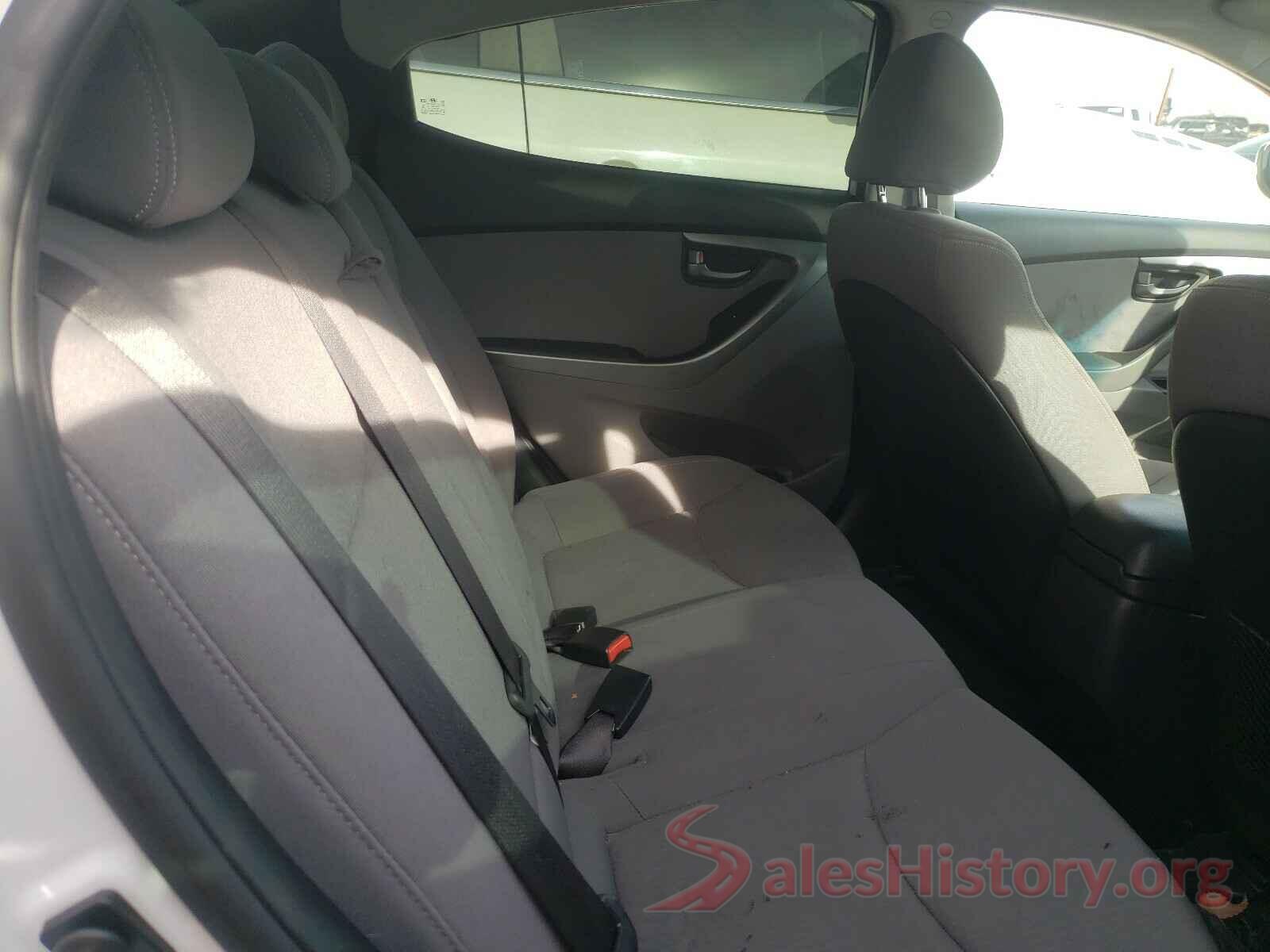 KMHDH4AH7GU488271 2016 HYUNDAI ELANTRA