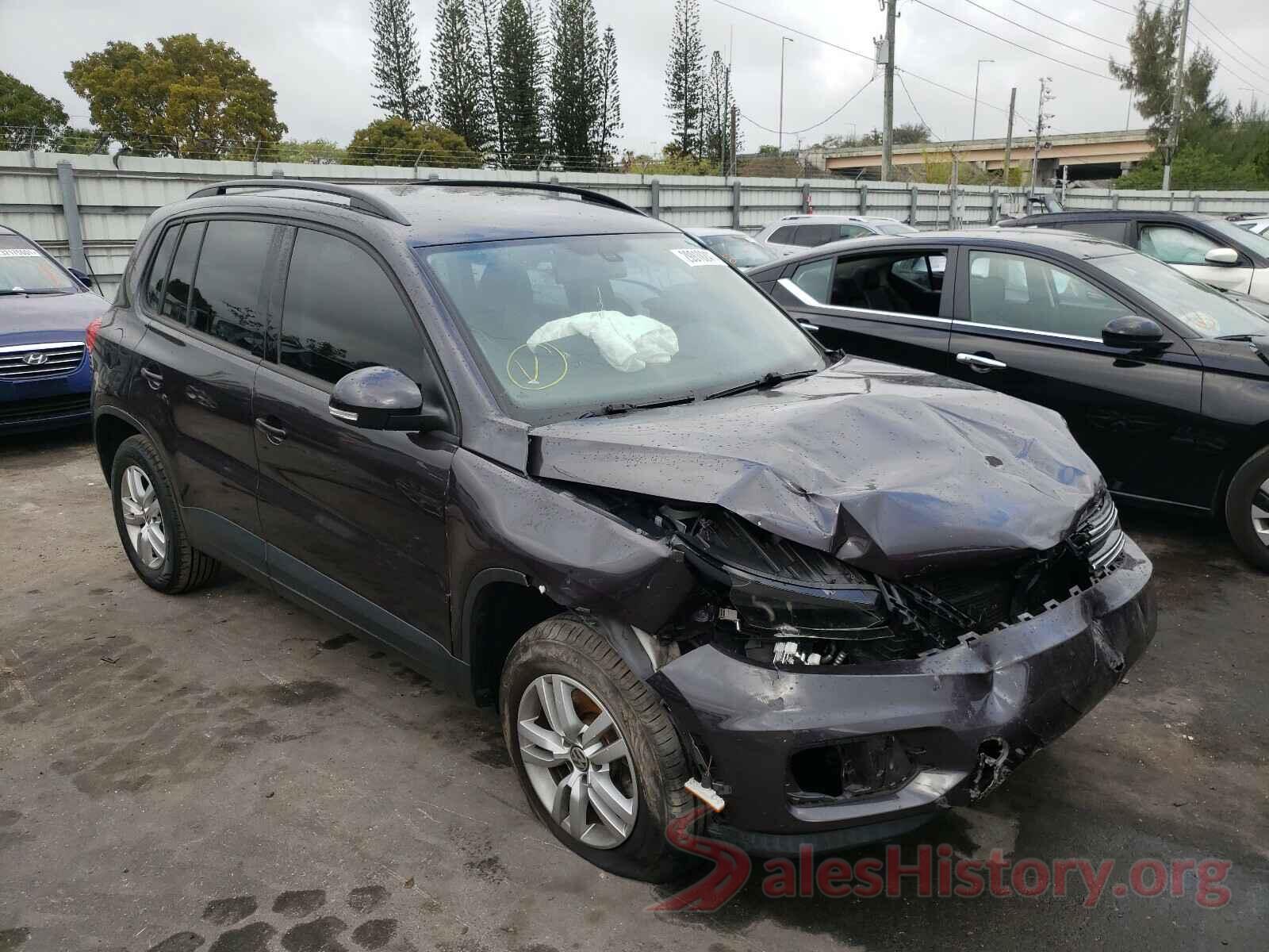 WVGAV7AX9GW588526 2016 VOLKSWAGEN TIGUAN