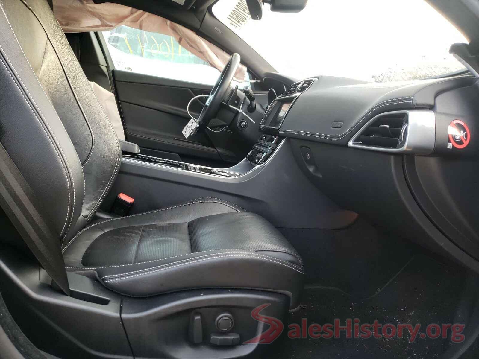 SAJAL4BV0HA950491 2017 JAGUAR XE